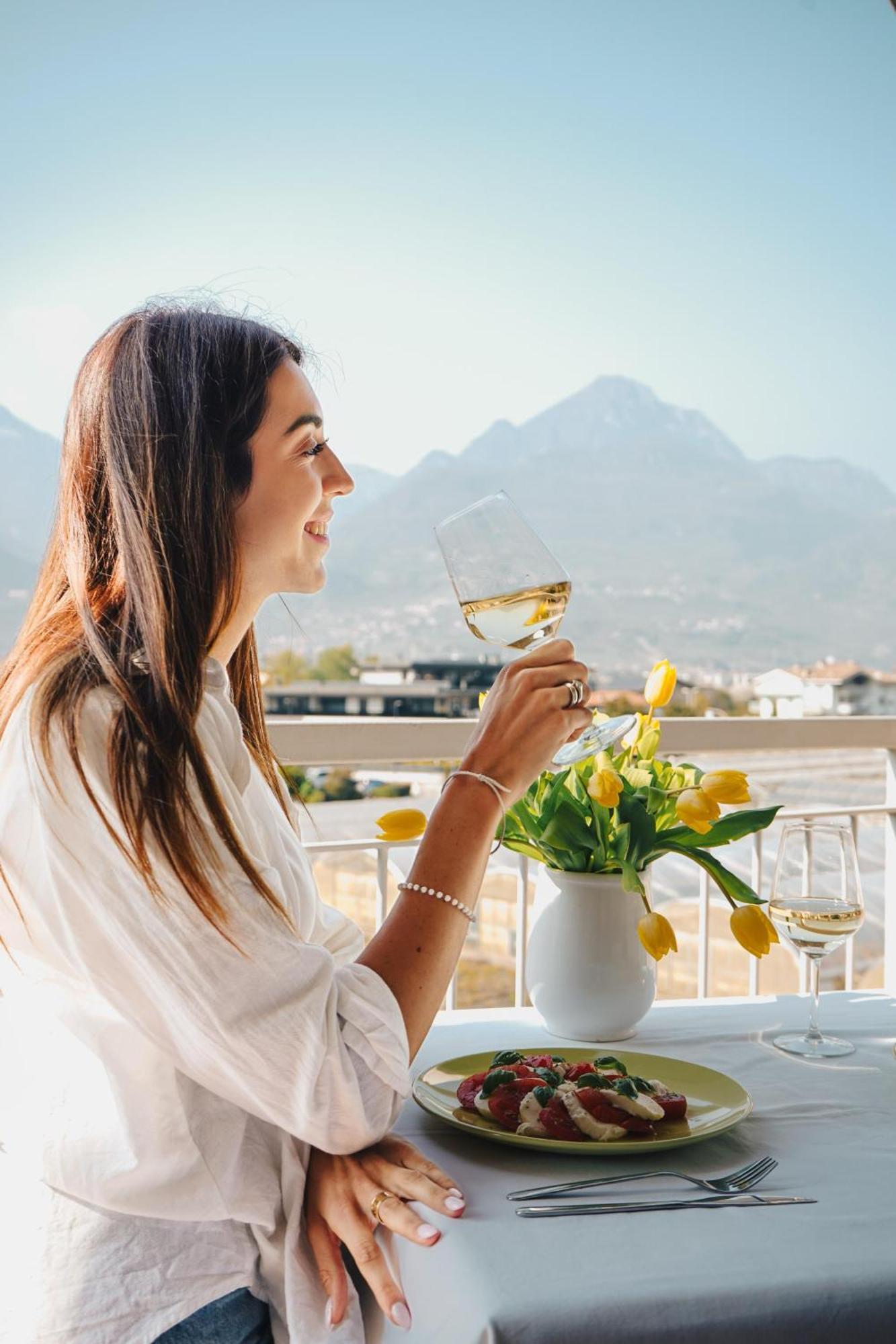 Appartamento Betulla - Peaceful & Happy Stay Ρίβα ντελ Γκάρντα Εξωτερικό φωτογραφία