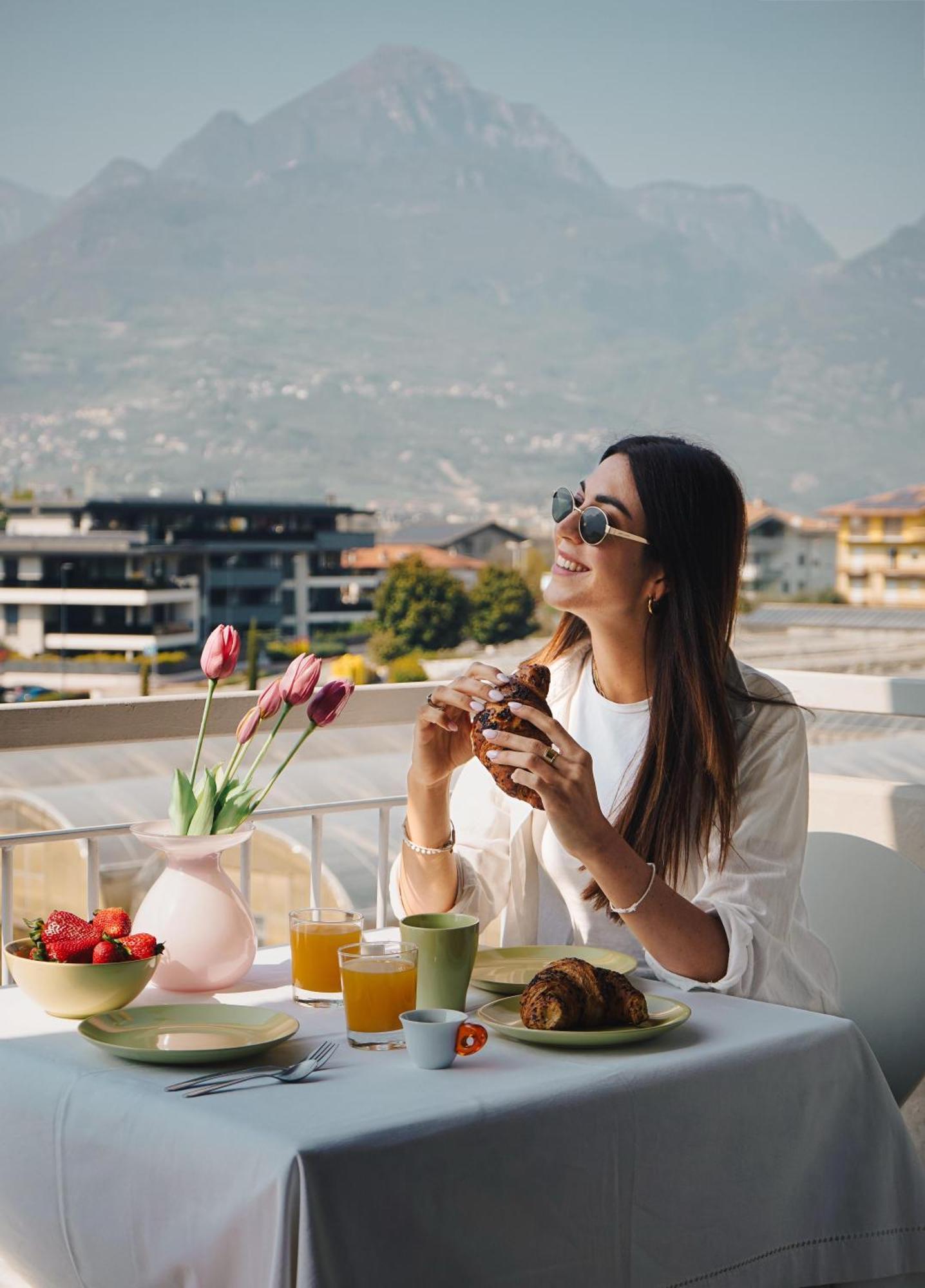Appartamento Betulla - Peaceful & Happy Stay Ρίβα ντελ Γκάρντα Εξωτερικό φωτογραφία